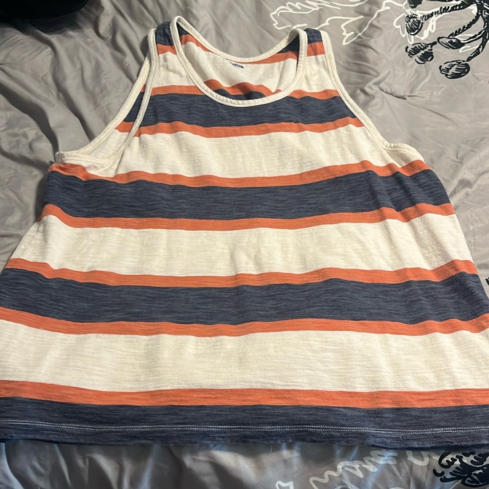 Old Navy soft wash tank
